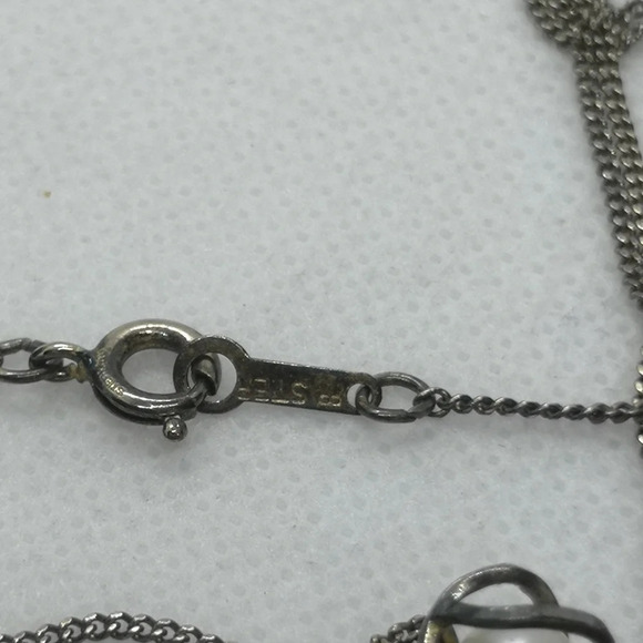 Sterling  pearl necklace - Picture 3 of 3